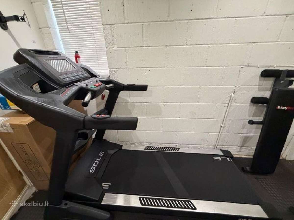 Bėgimo takelis Sole Fitness F85 - nuotraukos Nr. 2