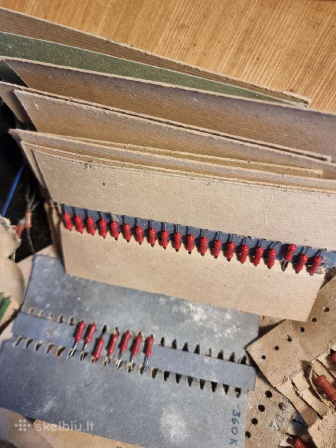 Nenaudoti tarybiniai elektronikos komponentai - nuotraukos Nr. 9