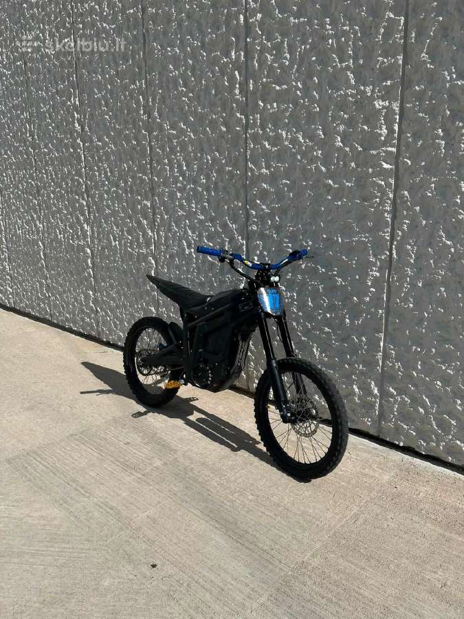 Surron Lbx 2025 ir Talaria Mx4 2024 - nuotraukos Nr. 4