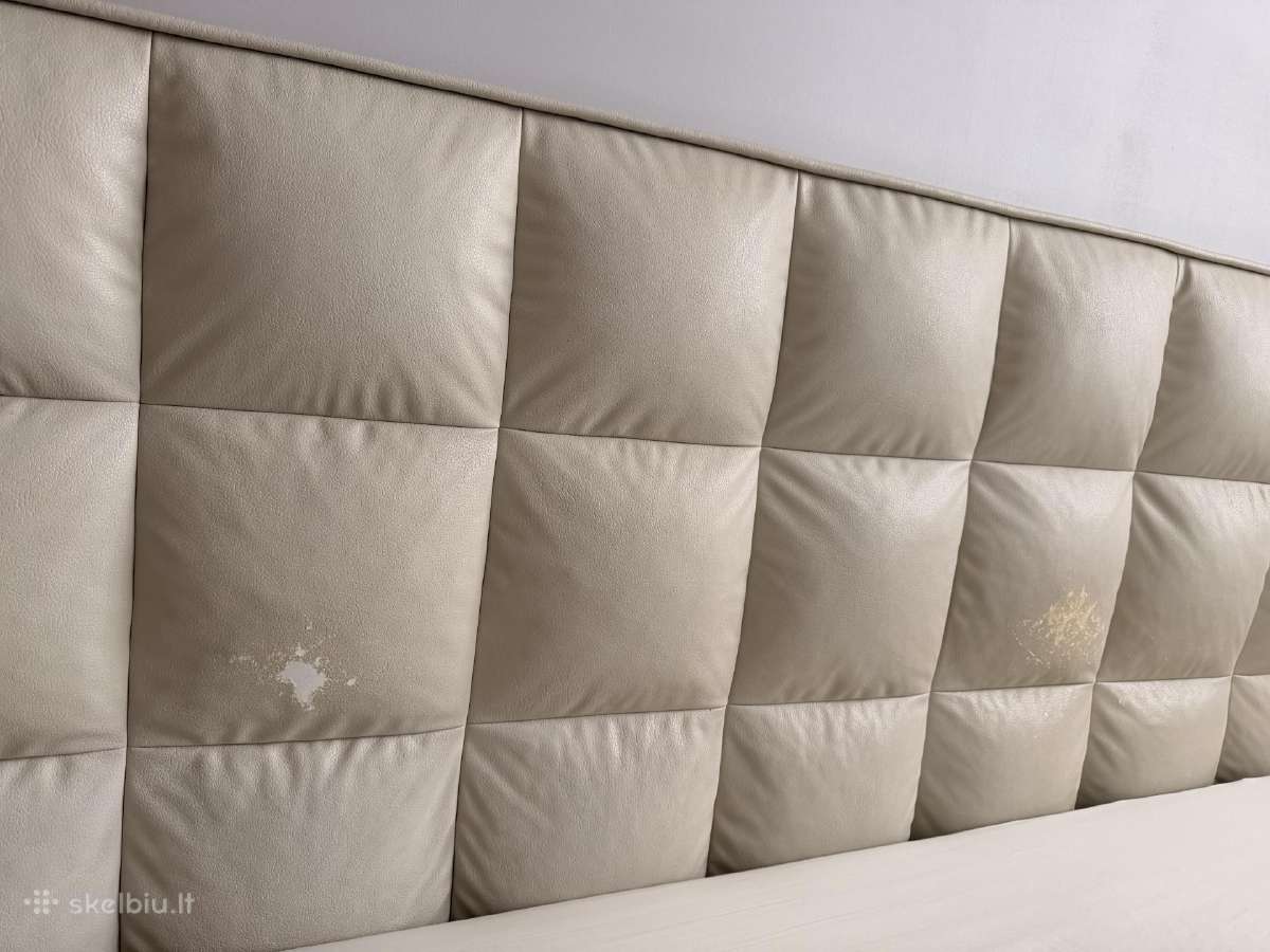 200x200 su čiužiniu ir dviem naktinėmis spintelėm - nuotraukos Nr. 10