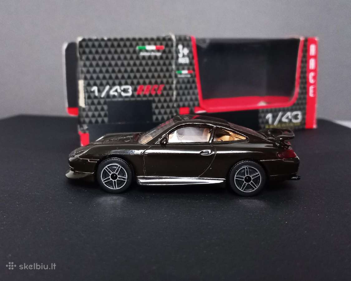 Bburago Porsche 911 Carrera (Ups) 1:43 - nuotraukos Nr. 2