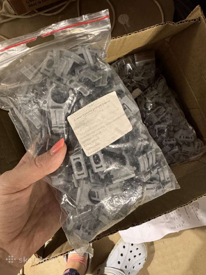 Plastikiniai vamzdžių laikikliai - nuotraukos Nr. 2