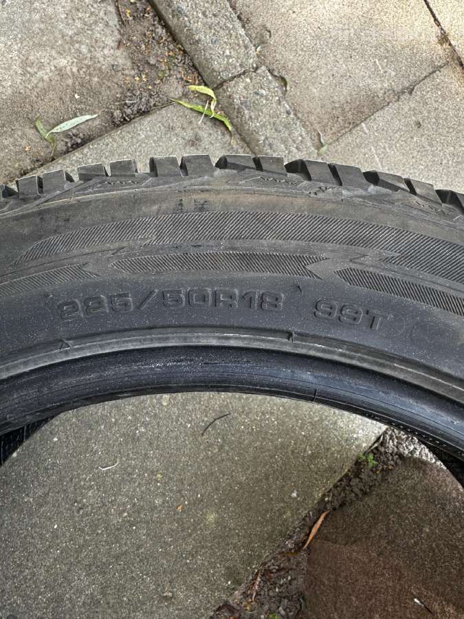 225/50 R18 Goodyear ultra grip ice 3 padangos - nuotraukos Nr. 2