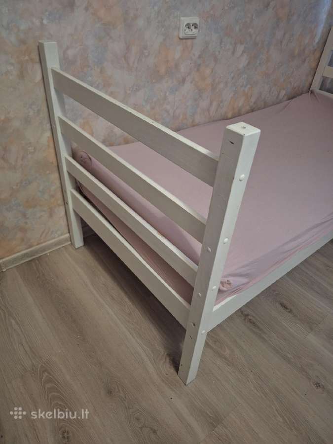 Viengule lova ir komoda - nuotraukos Nr. 3