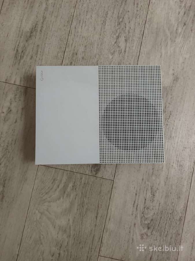 Parduodu xbox one s koncole su 2 pulteliais - nuotraukos Nr. 3