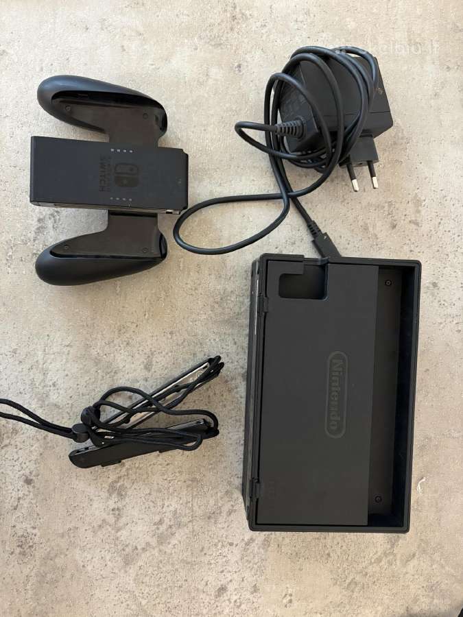 Parduodamas nintendo switch su žaidimais - nuotraukos Nr. 3