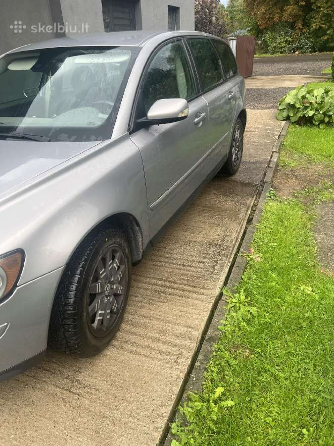 Parduodu volvo v50 dyzelis 2.0 l - nuotraukos Nr. 3