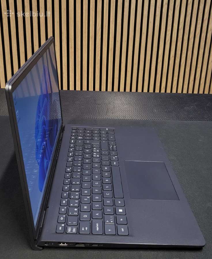 Dell 15,6 / i5 1335u / 16 GB RAM / Nvme / Full HD - nuotraukos Nr. 4
