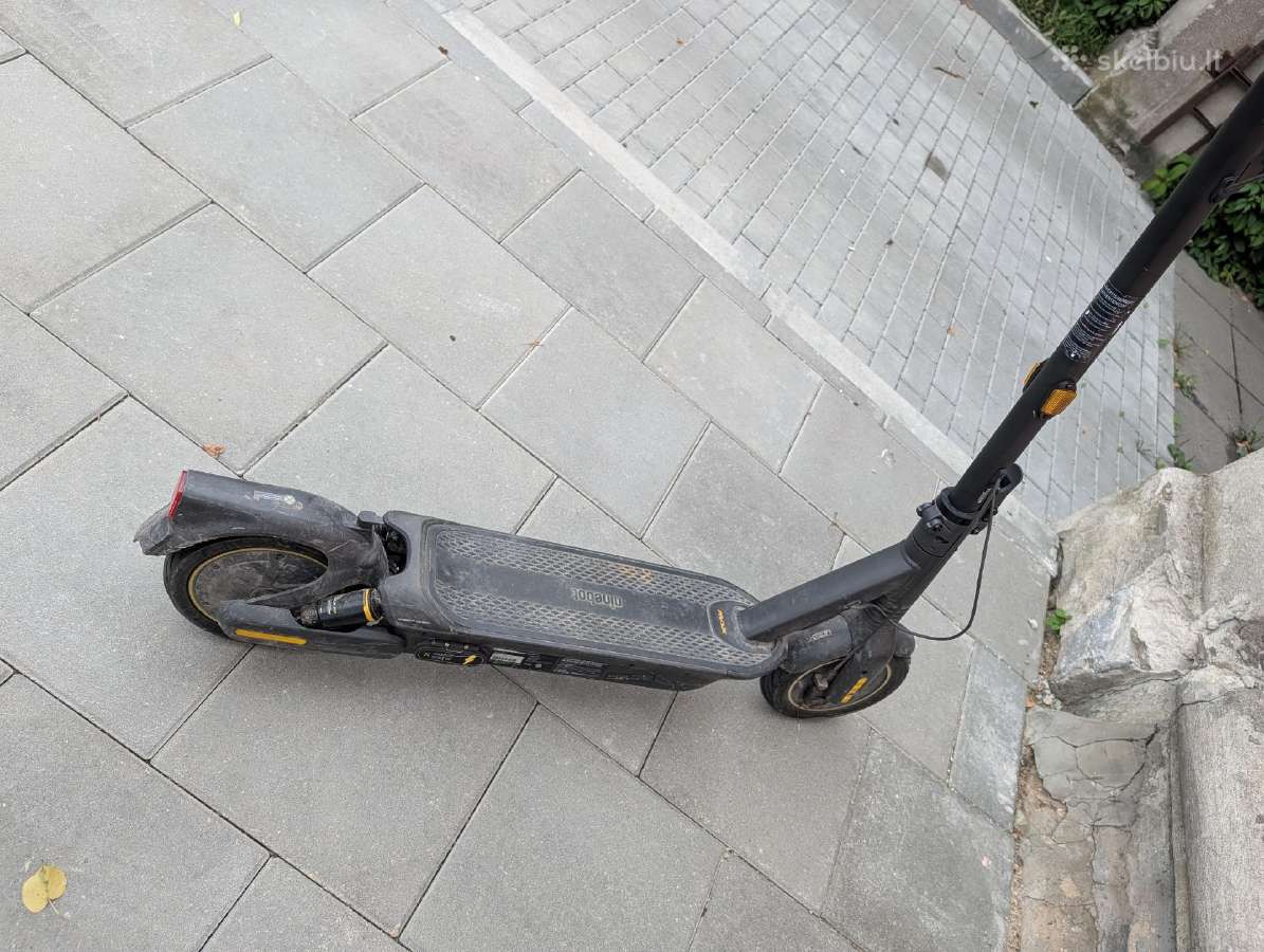 Paspirtukas Ninebot Max G2 Max - nuotraukos Nr. 2
