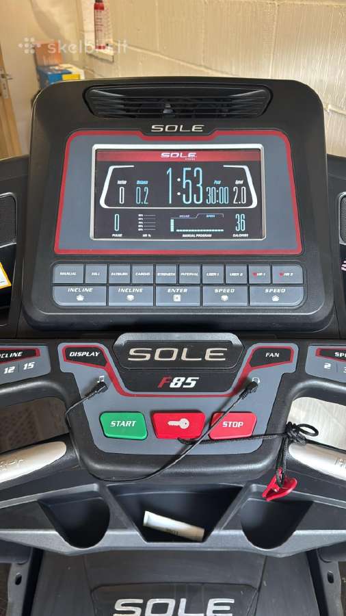 Bėgimo takelis Sole Fitness F85 - nuotraukos Nr. 4