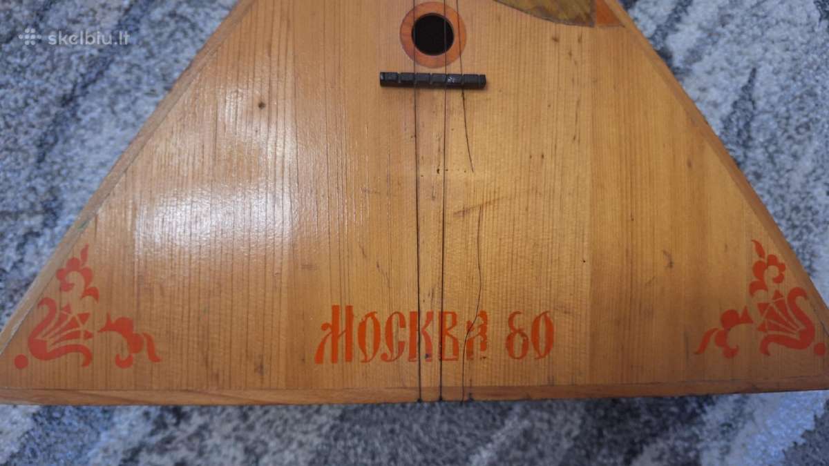 Balalaika Moskva 80 - nuotraukos Nr. 2