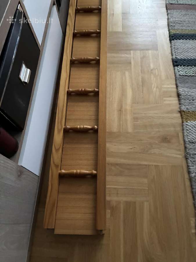 Tarybinių laikų medžio masyvo lova - nuotraukos Nr. 4