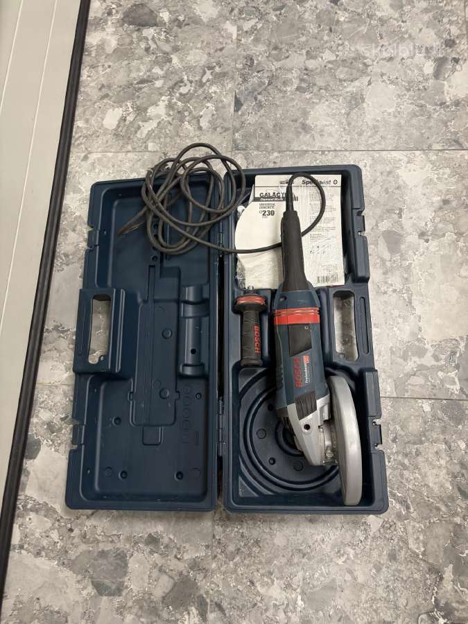 Parduodu Bosh Kampinį Šlifuoklį Kaina 155€ - nuotraukos Nr. 2