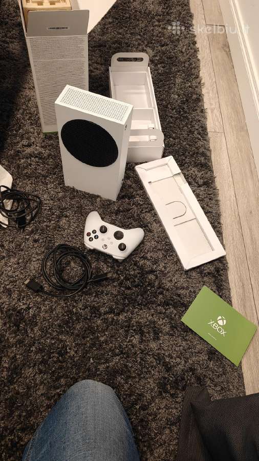 Parduodu beveik nauja Xbox series s - nuotraukos Nr. 5