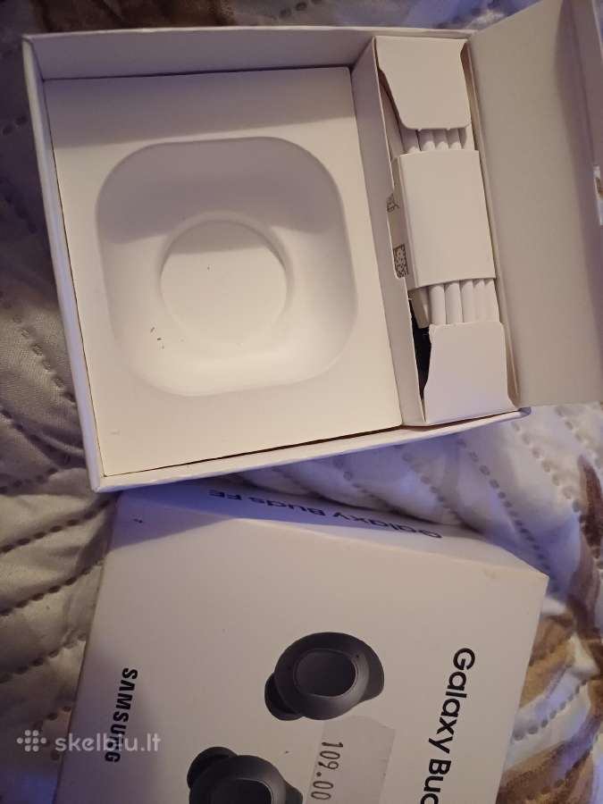 Samsung Galaxy Buds Fe ausinės - nuotraukos Nr. 4