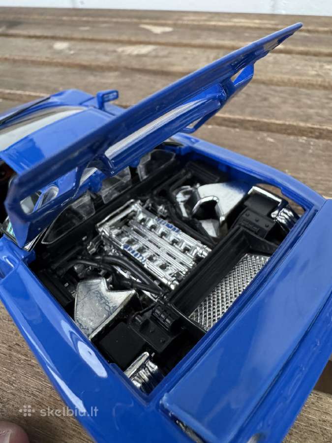 Burago 1:24 modeliukai - nuotraukos Nr. 12