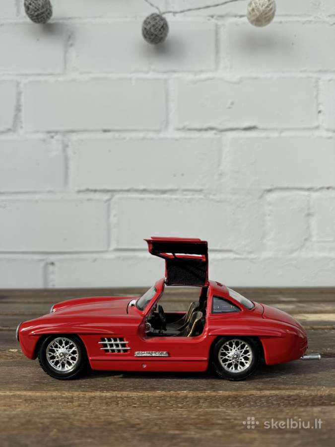 Burago 1:24 modeliukai - nuotraukos Nr. 16