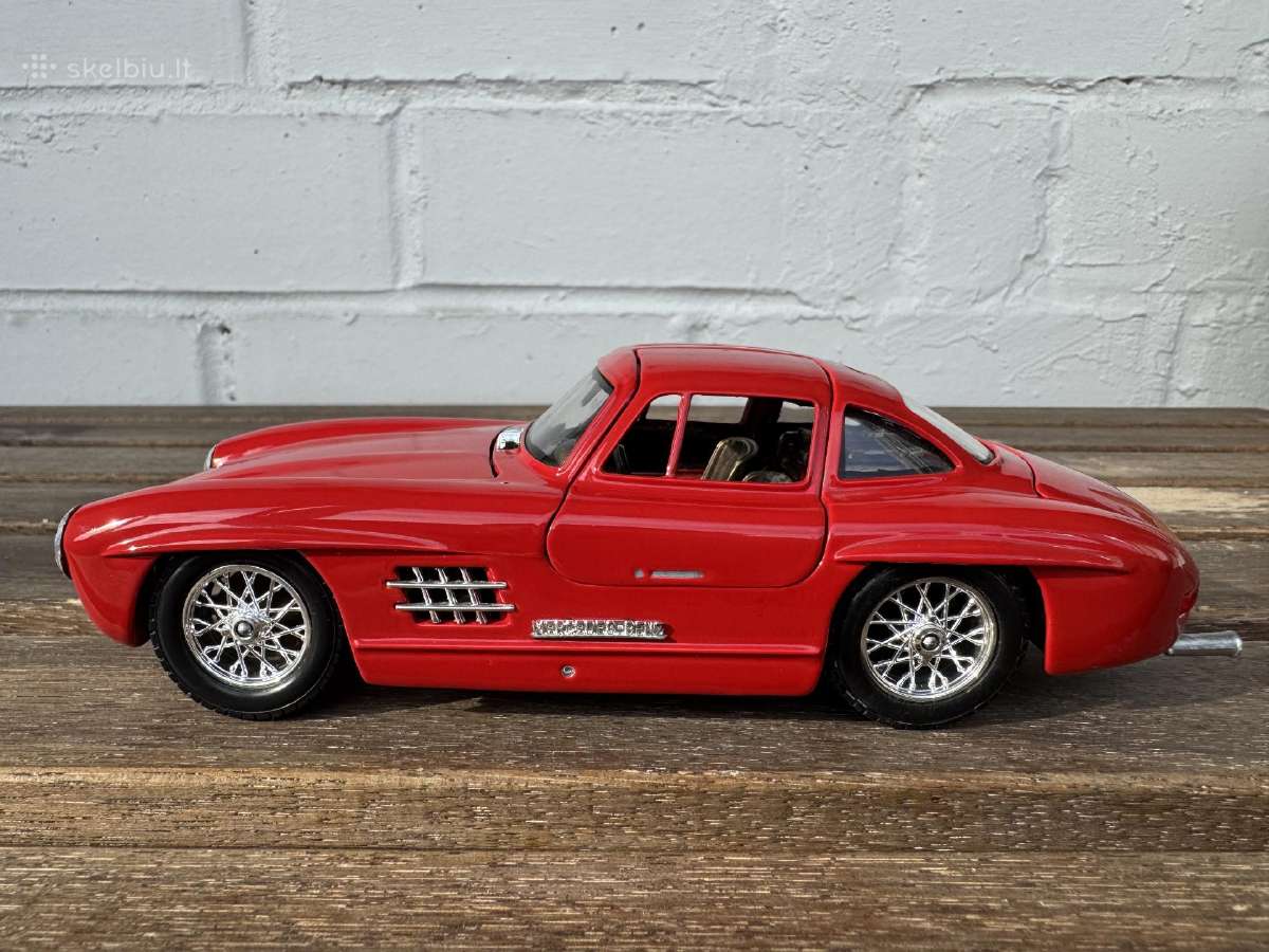 Burago 1:24 modeliukai - nuotraukos Nr. 17
