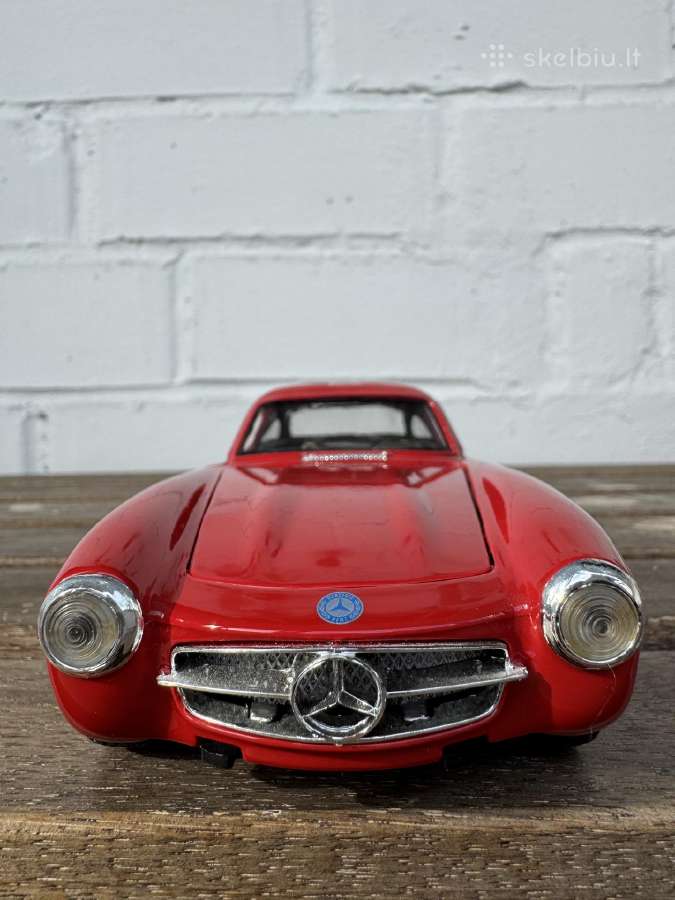 Burago 1:24 modeliukai - nuotraukos Nr. 28