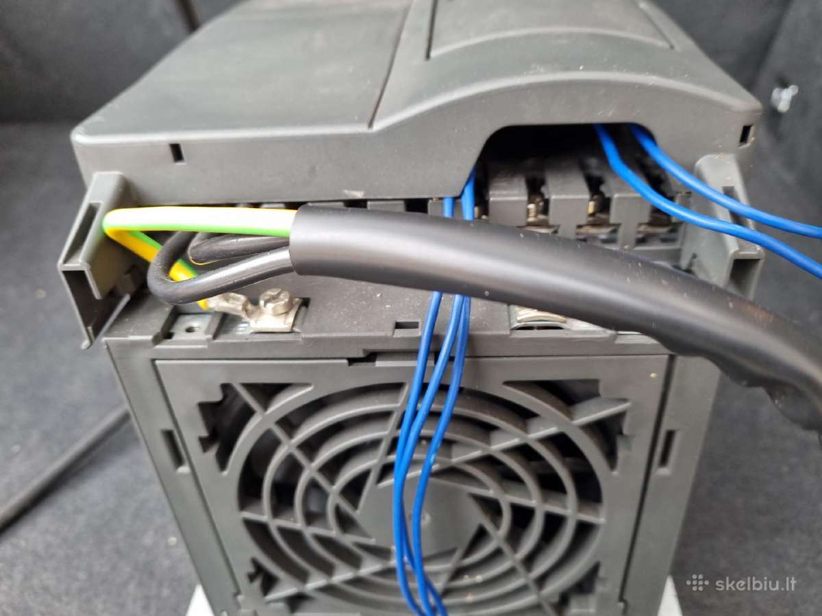Siemens Micromaster 430 dažnio keitiklis - nuotraukos Nr. 3