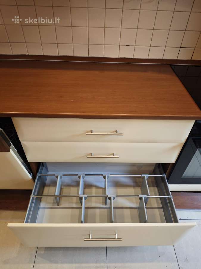 Virtuvės komplektas su buitine technika - nuotraukos Nr. 11
