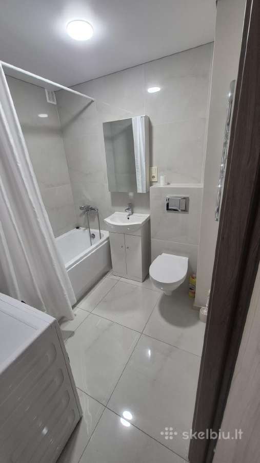 Išnuomuojamas suremontuotas 2 kambarių butas - nuotraukos Nr. 16