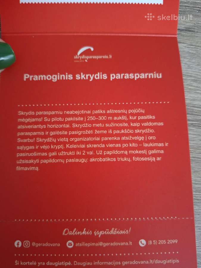 Skrydis parasparniu - nuotraukos Nr. 2