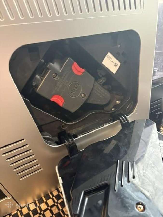 Automatinis kavos aparatas Delonghi Autentica - nuotraukos Nr. 11