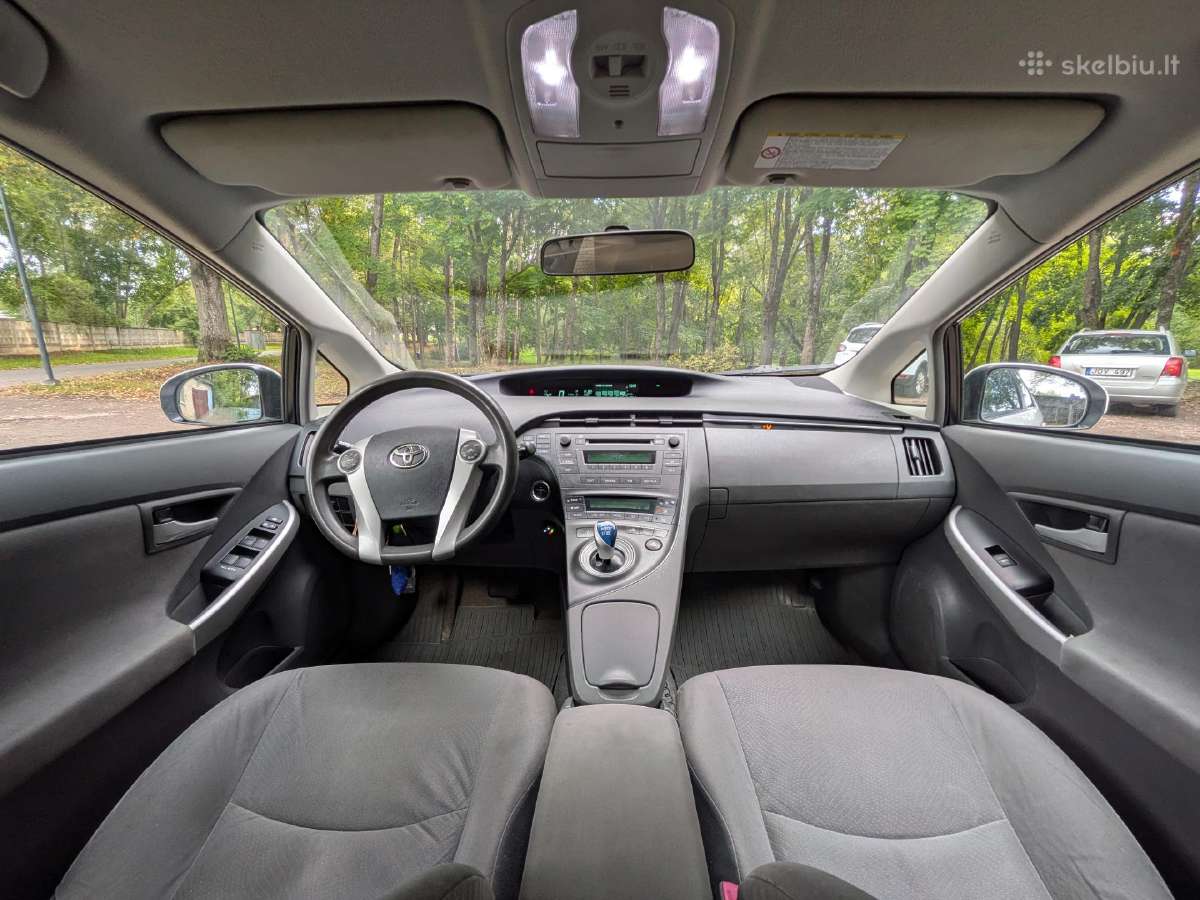 Toyota Prius, 1.8 l, Hečbekas 2010 - nuotraukos Nr. 10