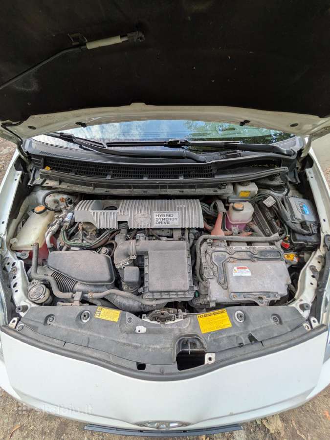 Toyota Prius, 1.8 l, Hečbekas 2010 - nuotraukos Nr. 18
