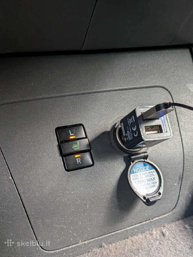 Toyota Prius, 1.8 l, Hečbekas 2010 - nuotraukos Nr. 20