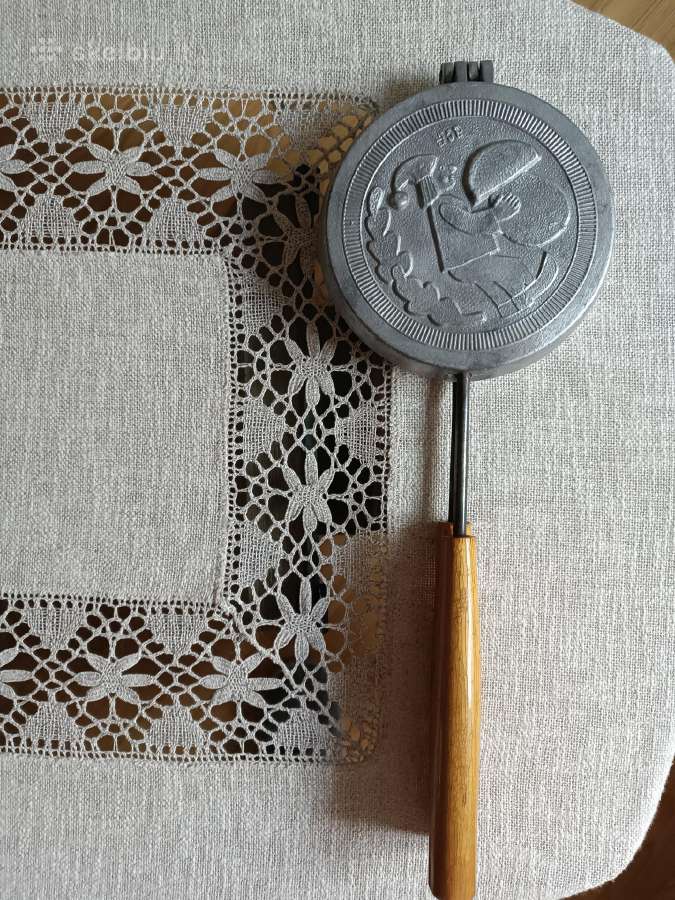 Tarybinių laikų grybukų keptuvė - nuotraukos Nr. 8