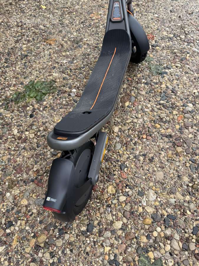 Parduodu Xiaomi Electric Scooter 6 - nuotraukos Nr. 4