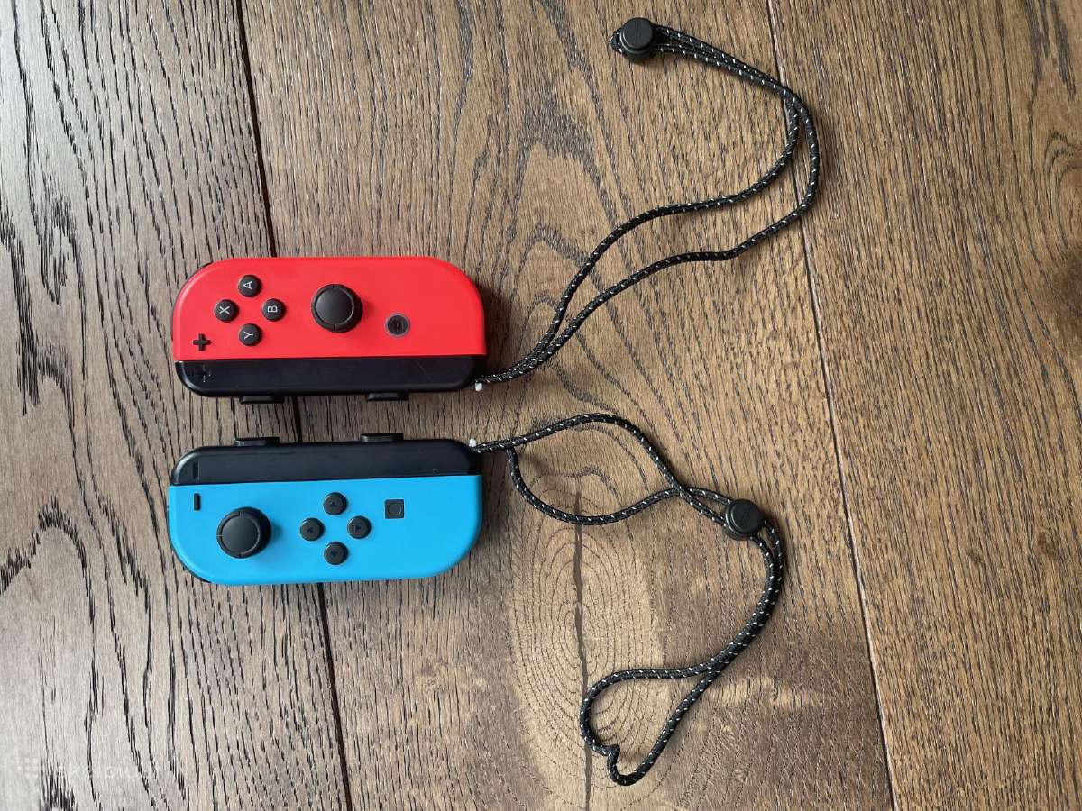 Nintendo Switch Oled – 2 žaidimai, dėklas - nuotraukos Nr. 7