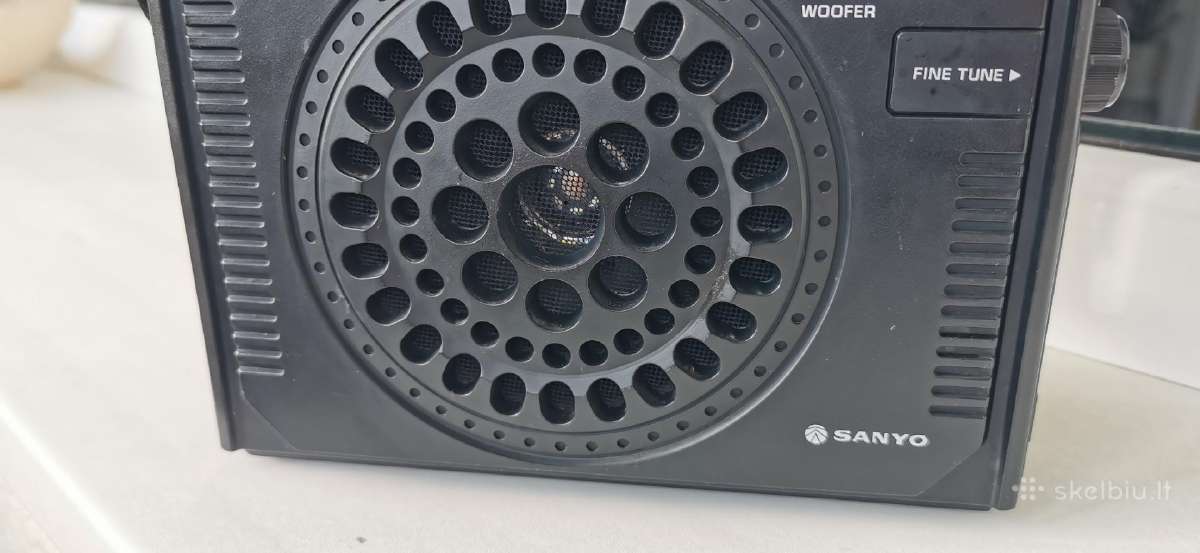 Sanyo Rp 8252e Fm/lw/mw/sw Radija - Defektas - nuotraukos Nr. 3
