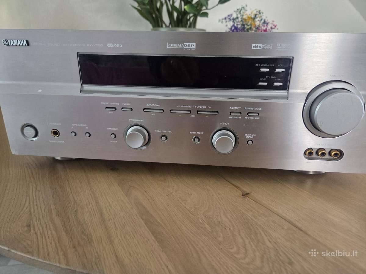 Yamaha Rx-550v - nuotraukos Nr. 2