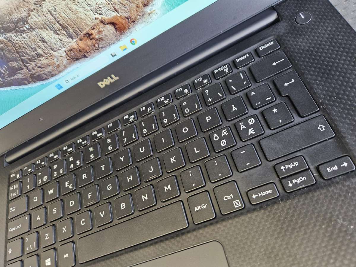 Dell Xps/gtx1050 4 GB/i7-7700hq/16r/256ssd/15.6" - nuotraukos Nr. 3