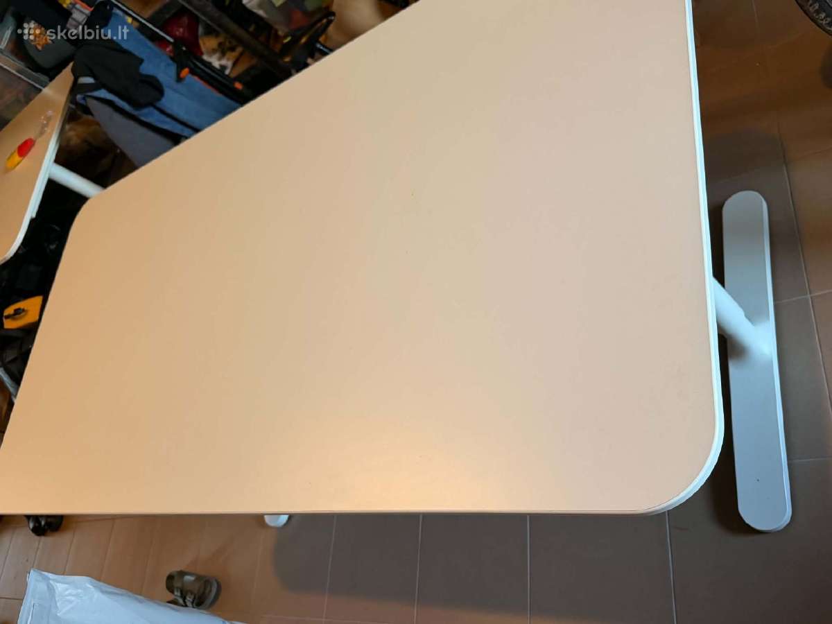Darbo/rašomasis stalas Ikea - nuotraukos Nr. 3