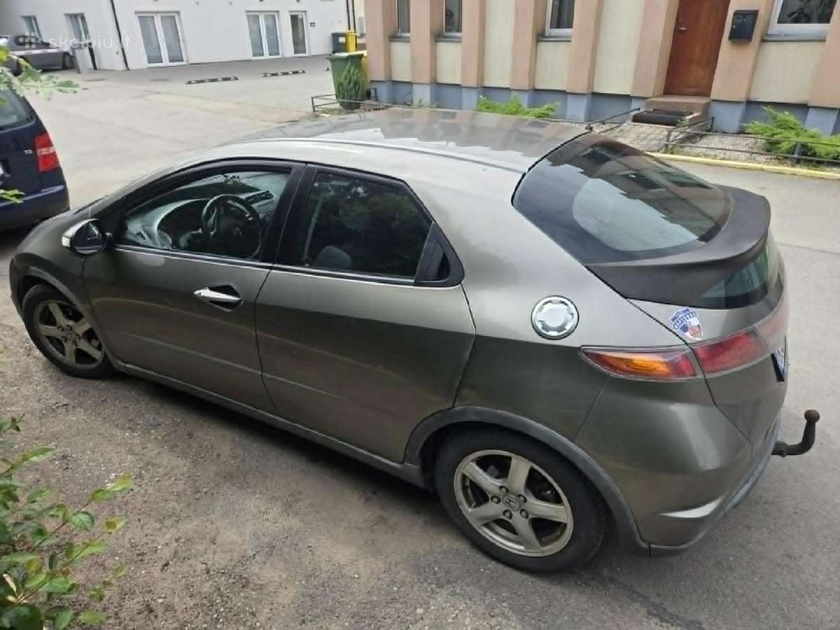 Parduodu automobilį Hondą Civic - nuotraukos Nr. 4