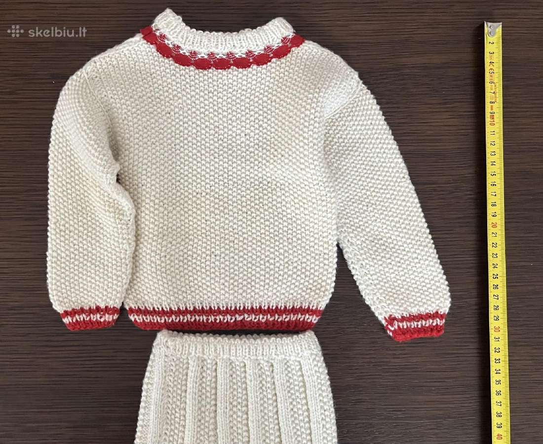 Rankų darbo megztas kostiumėlis mergaitei - nuotraukos Nr. 2