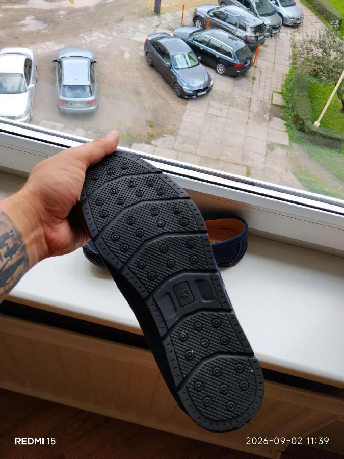 Parduodami Nauji klasikiniai batai - nuotraukos Nr. 3