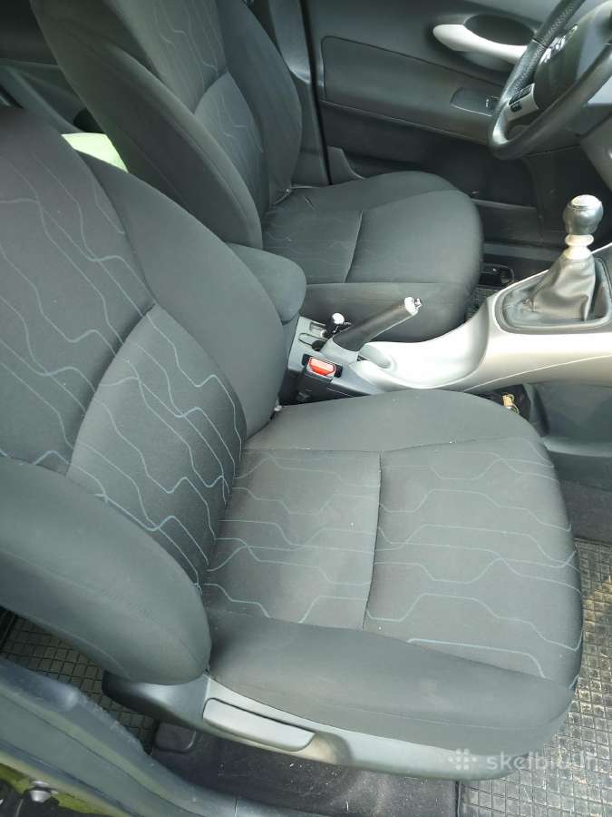 Toyota Auris - nuotraukos Nr. 2