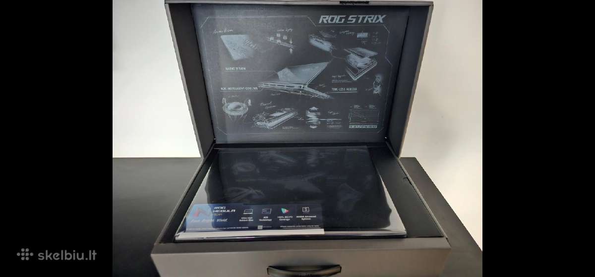 Asus Rog Strix Scar Ultra 9-275hx, Rtx 5090 64 GB - nuotraukos Nr. 2