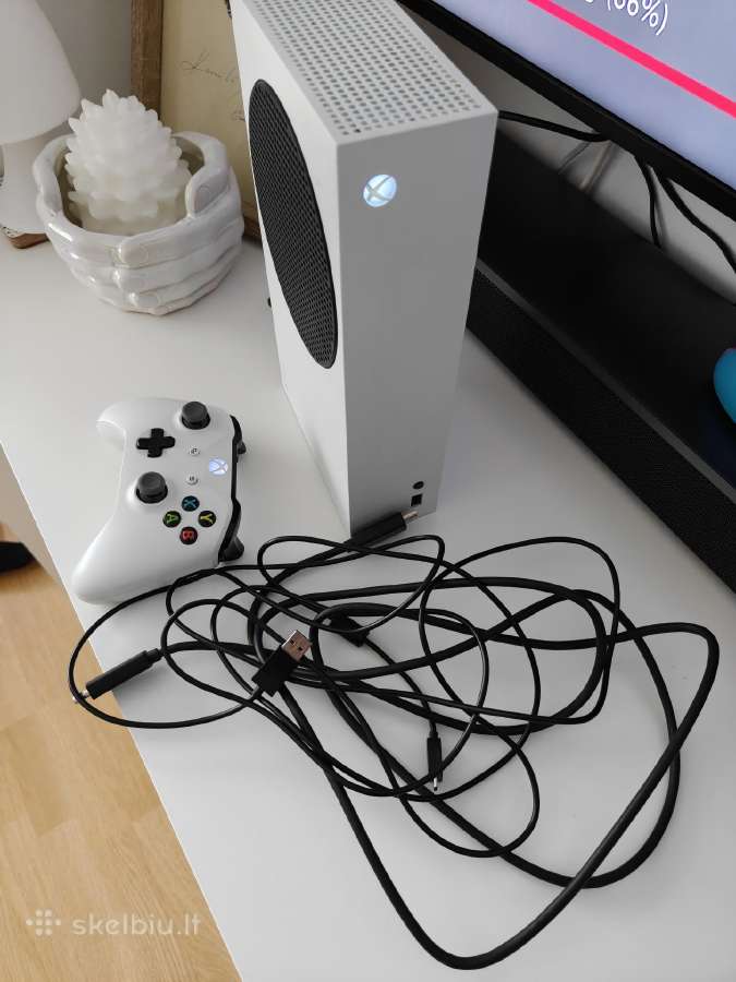 Parduodu Xbox series s - nuotraukos Nr. 3