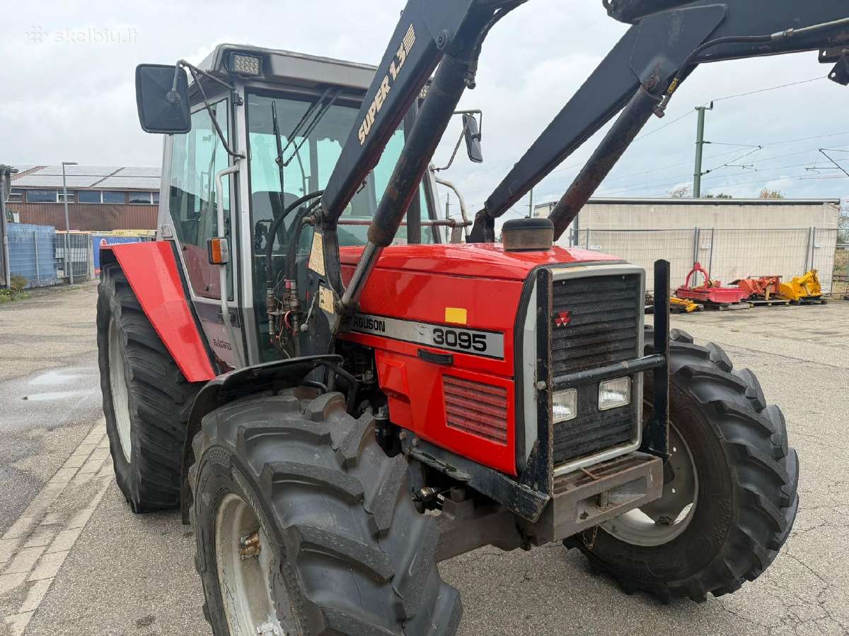 Massey Ferguson 3095 su frontaliniu krautuvu - nuotraukos Nr. 12