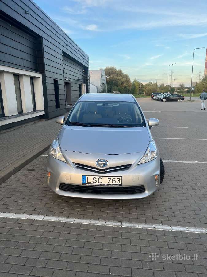 Parduodu Toyota Prius Plius - nuotraukos Nr. 2