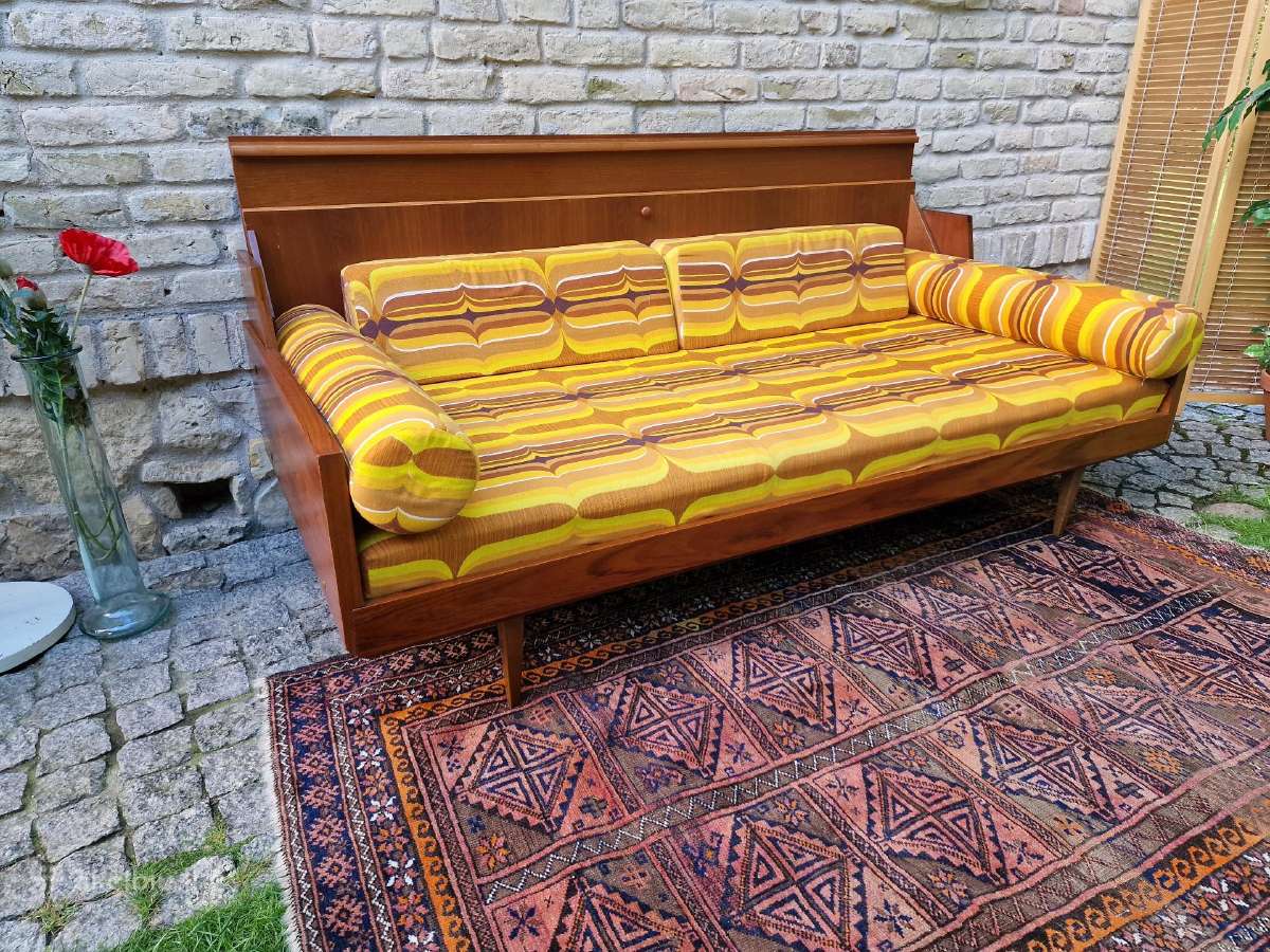 Vintažinė mid century tikmedžio sofa/lova - nuotraukos Nr. 2