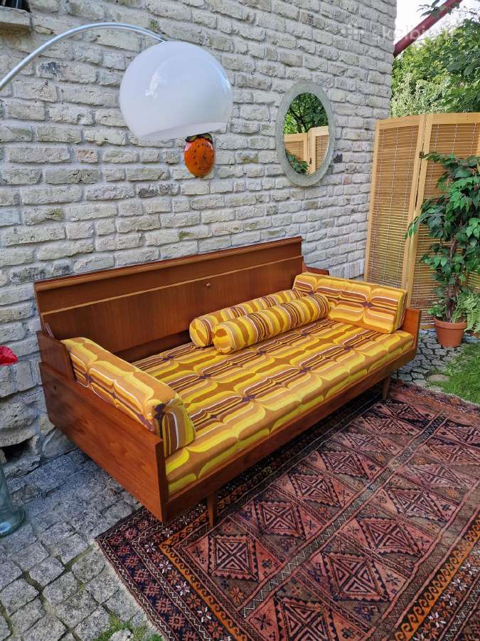 Vintažinė mid century tikmedžio sofa/lova - nuotraukos Nr. 3