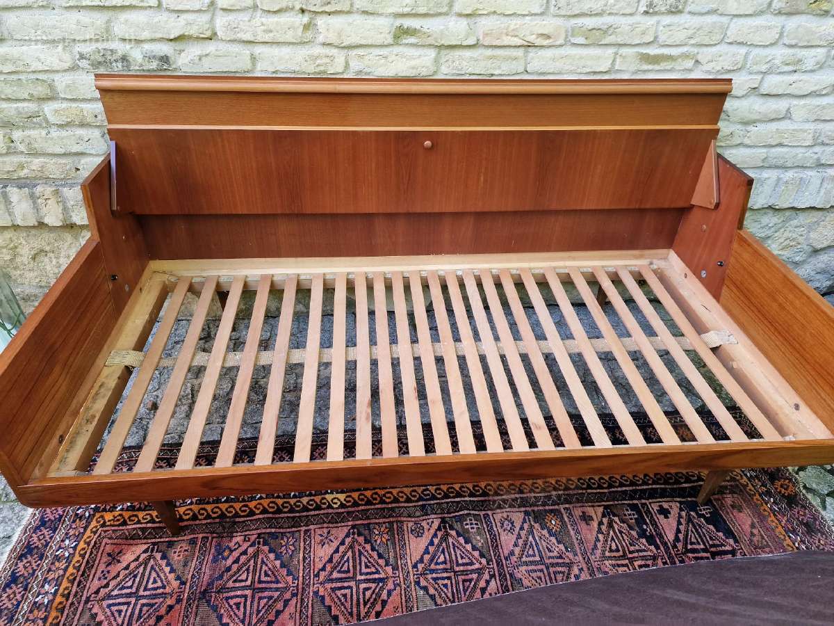 Vintažinė mid century tikmedžio sofa/lova - nuotraukos Nr. 16