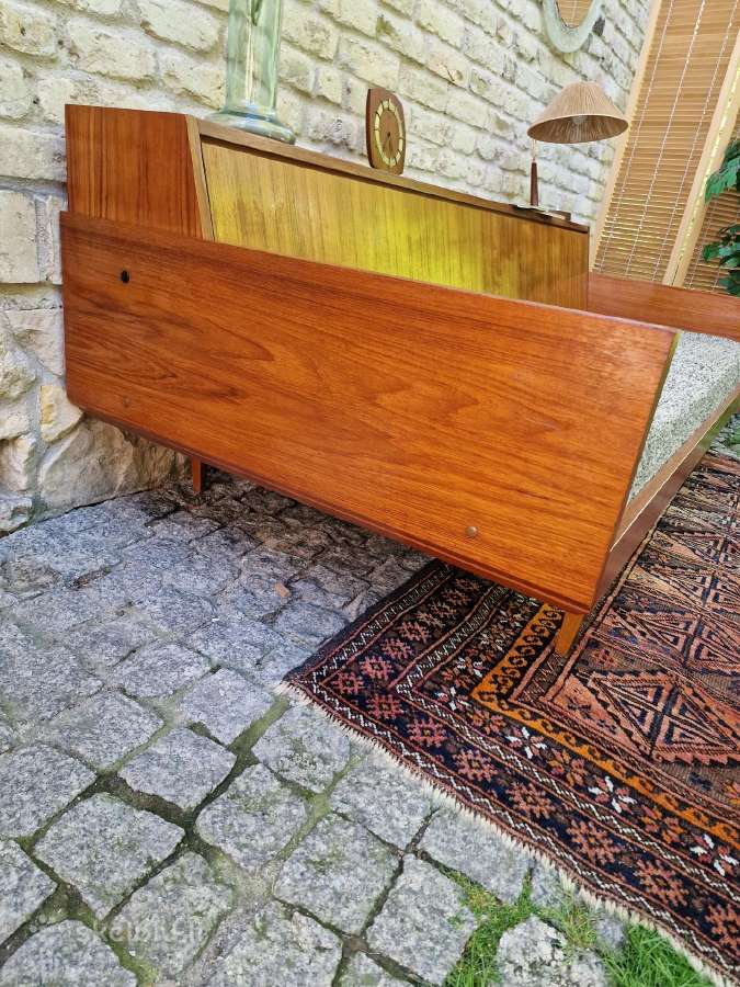 Vintažinė mid century tikmedžio sofa/lova - nuotraukos Nr. 24